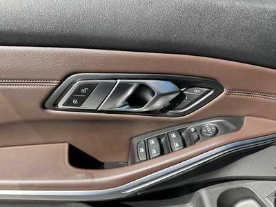 2020 BMW 3 Series, $38698. Photo 11