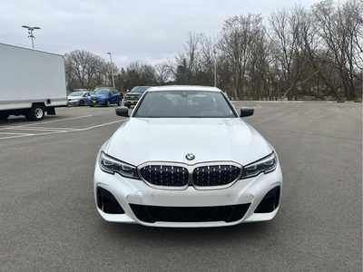 2020 BMW 3 Series, $38998. Photo 2