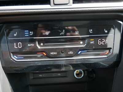 2025 Volkswagen Taos, $34646. Photo 11