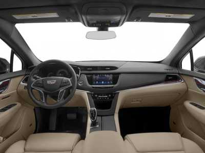 2017 Cadillac XT5, $16298. Photo 11