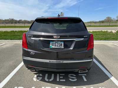 2017 Cadillac XT5, $16298. Photo 6