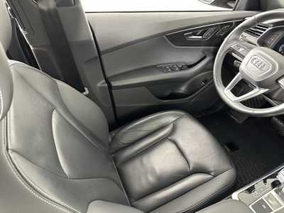 2021 Audi Q8, $40000. Photo 9