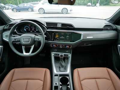 2025 Audi Q3, $40998. Photo 10