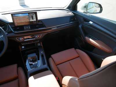 2025 Audi Q5, $52998. Photo 11