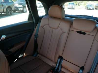 2025 Audi Q5, $52998. Photo 12