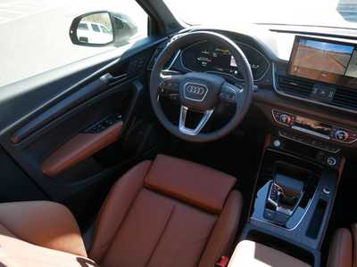 2025 Audi Q5, $52998. Photo 9