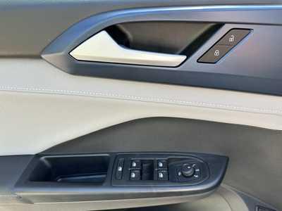 2024 Volkswagen Taos, $27998. Photo 12