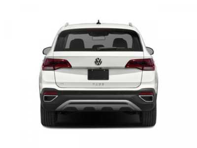 2024 Volkswagen Taos, $26998. Photo 8