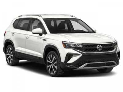 2024 Volkswagen Taos, $26998. Photo 9