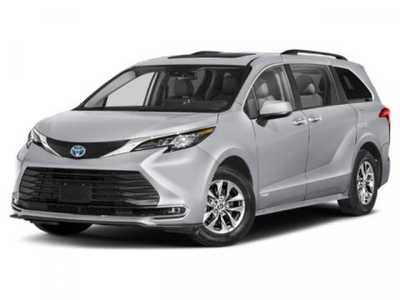 2022 Toyota Sienna, $38998. Photo 4