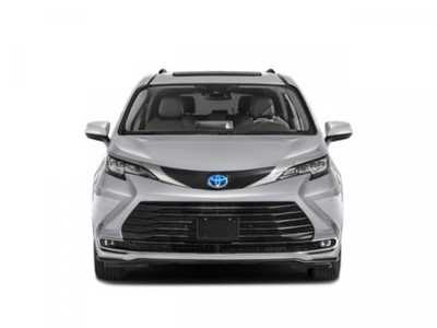 2022 Toyota Sienna, $38998. Photo 7