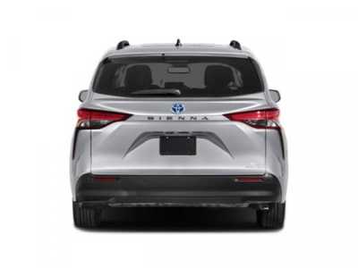 2022 Toyota Sienna, $38998. Photo 8