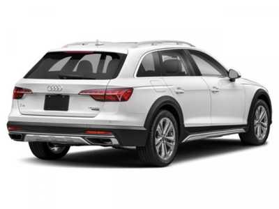 2021 Audi A4, $35000. Photo 2
