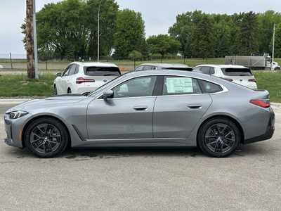 2025 BMW i4, $67490. Photo 4