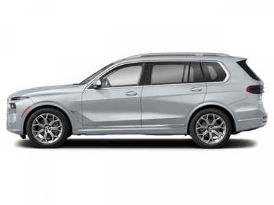2026 BMW X7, $99425. Photo 3