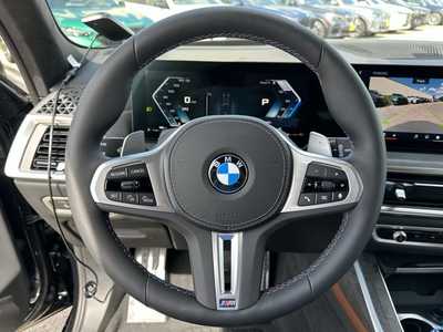 2026 BMW X7, $119985. Photo 12