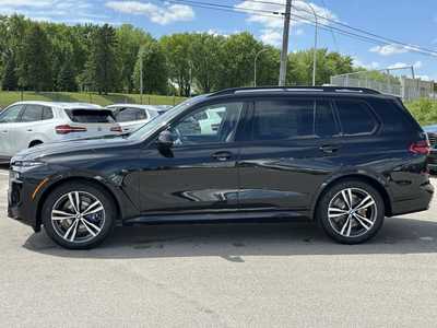 2026 BMW X7, $119985. Photo 4