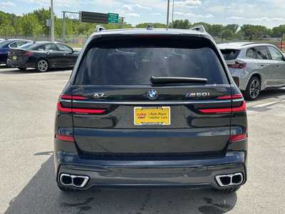 2026 BMW X7, $119985. Photo 6