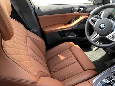 2026 BMW X7, $119985. Photo 9