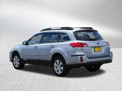 2012 Subaru Outback, $10000. Photo 5