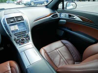 2020 Lincoln MKZ, $31998. Photo 11
