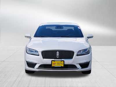 2020 Lincoln MKZ, $31998. Photo 2