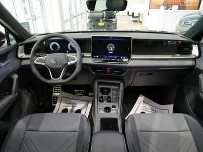 2025 Volkswagen Tiguan, $36876. Photo 7