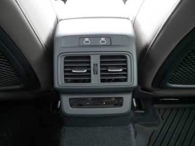 2025 Audi Q5, $56301. Photo 10