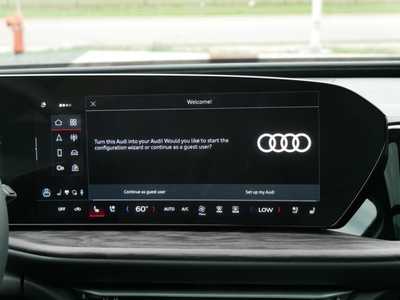 2025 Audi Q5, $59176. Photo 10