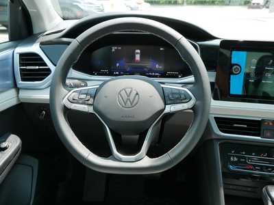 2025 Volkswagen Taos, $31178. Photo 9