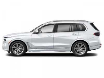 2026 BMW X7, $99885. Photo 3