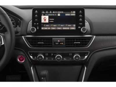 2018 Honda Accord, $19265. Photo 10