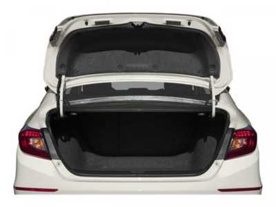 2018 Honda Accord, $19265. Photo 12