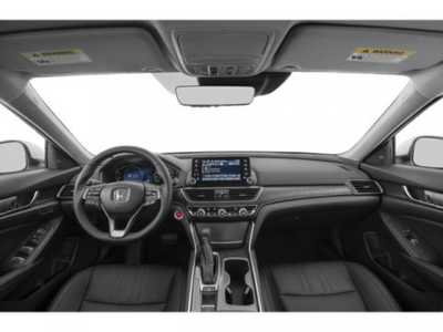 2018 Honda Accord, $19265. Photo 8