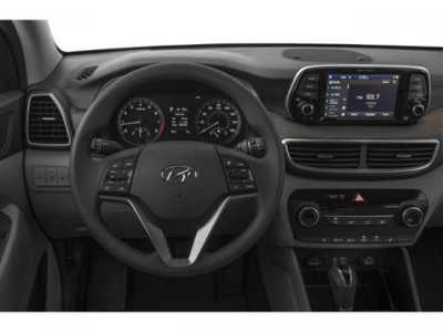 2019 Hyundai Tucson, $19298. Photo 10