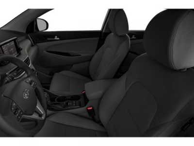 2019 Hyundai Tucson, $19298. Photo 12