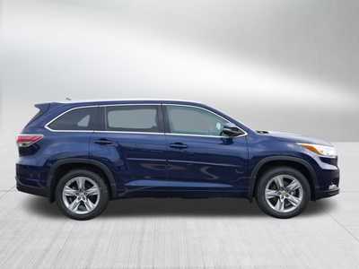 2014 Toyota Highlander, $20398. Photo 8