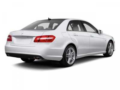 2013 Mercedes-Benz E-Class, $13980. Photo 2