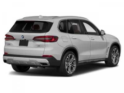 2021 BMW X5, $49498. Photo 2