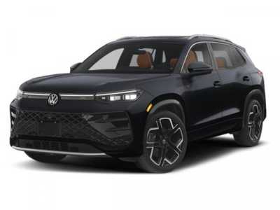 2025 Volkswagen Tiguan, $40944. Photo 3