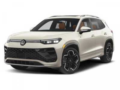 2025 Volkswagen Tiguan, $40944. Photo 1