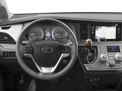 2017 Toyota Sienna, $22698. Photo 10