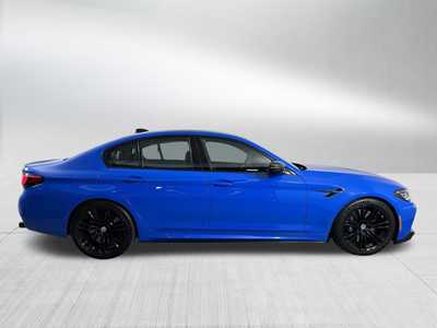 2023 BMW M5, $125000. Photo 8
