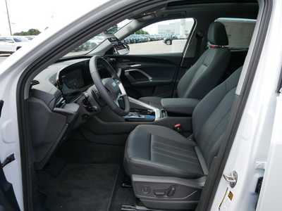 2025 Audi Q5, $56091. Photo 7