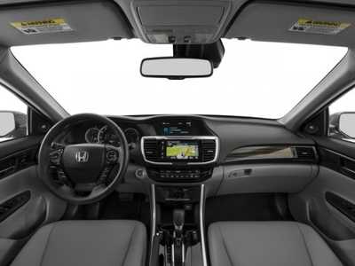 2016 Honda Accord, $18498. Photo 7