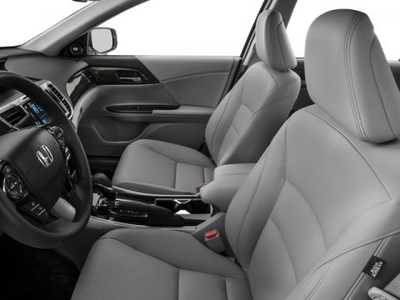 2016 Honda Accord, $18498. Photo 8