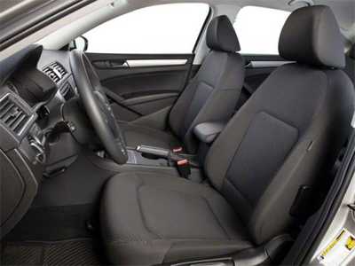 2013 Volkswagen Passat, $7998. Photo 11