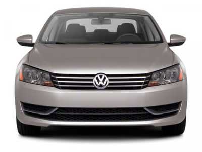 2013 Volkswagen Passat, $7998. Photo 7