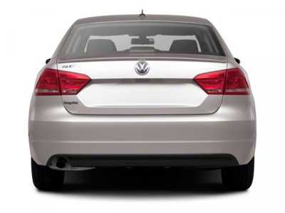 2013 Volkswagen Passat, $7998. Photo 8