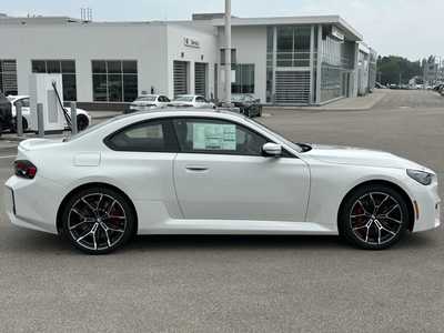 2025 BMW M2, $72675. Photo 8